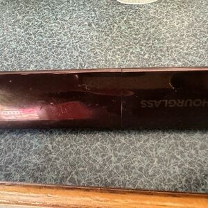 Hourglass bronzer stick